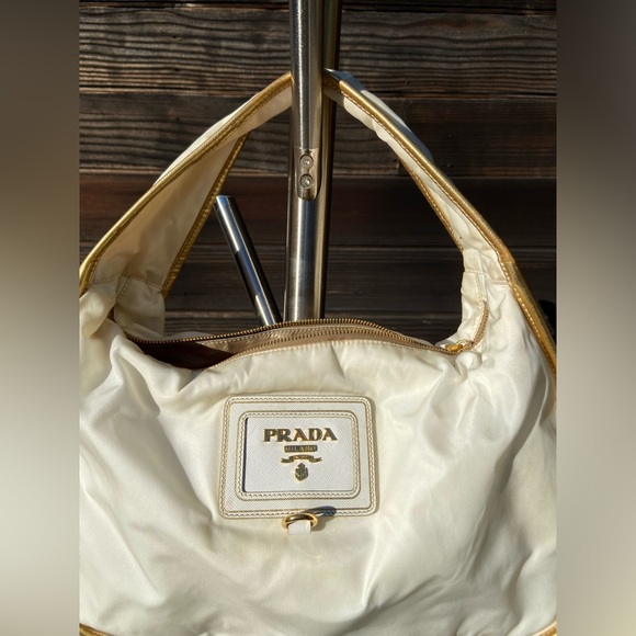 PRADA Tessuto Nylon Saffiano Shoulder Bag - White with Gold Trim. - Picture 2 of 6